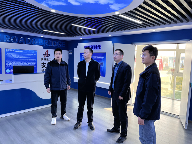 公司黨委副書記、總經(jīng)理張俊到霍邱縣市政基礎(chǔ)設(shè)施提升PPP項目調(diào)研3